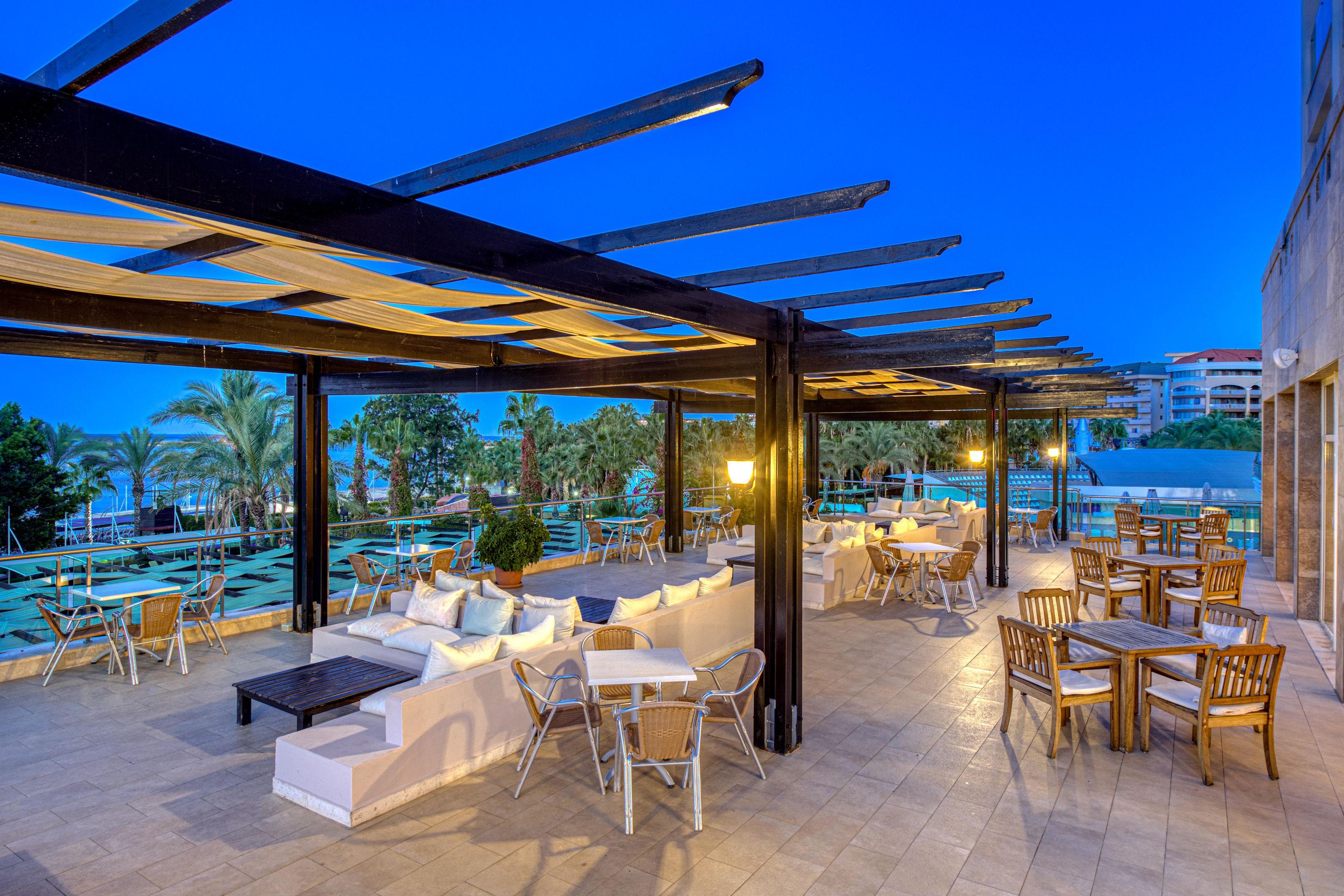 Sealife Buket Resort & Beach Hotel Окурджалар Екстериор снимка